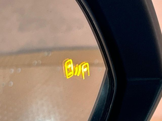 TOYOTA HARRIER HYBRID 2023 Image 31