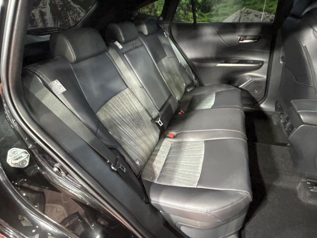 TOYOTA HARRIER HYBRID 2023 Image 31