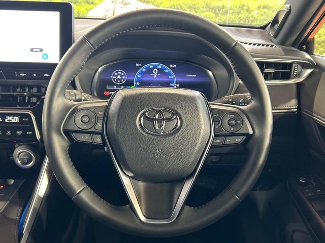 TOYOTA HARRIER HYBRID 2023 Image 31