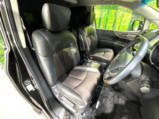 NISSAN ELGRAND 2017 Image 31