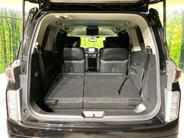 NISSAN ELGRAND 2017 Image 31