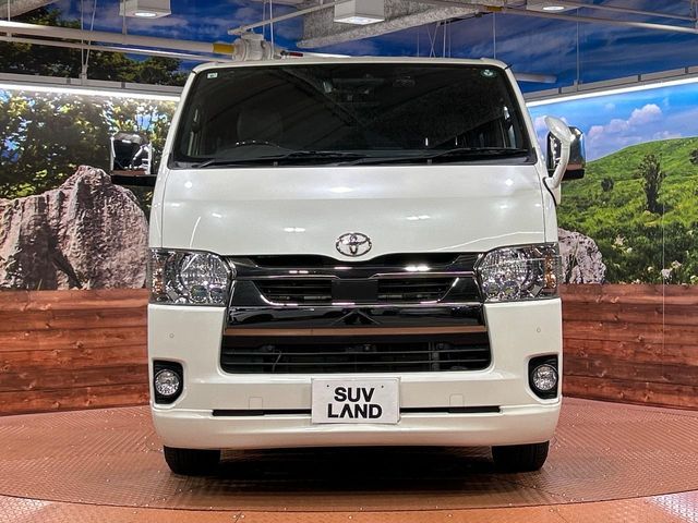 TOYOTA HIACE VAN 4WD 2021 Image 31