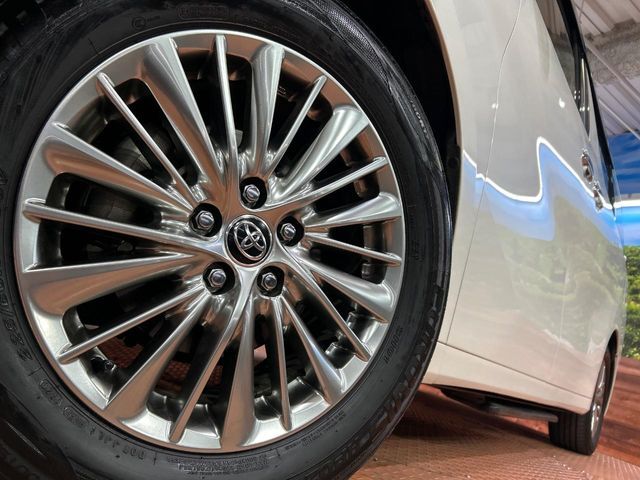 TOYOTA ALPHARD HYBRID 4WD 2022 Image 31