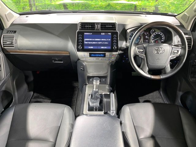 TOYOTA LANDCRUISER PRADO 2023 Image 31