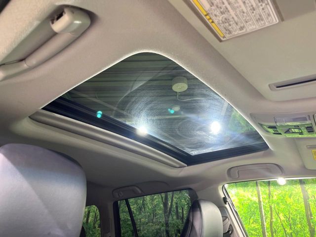 TOYOTA LANDCRUISER PRADO 2023 Image 31