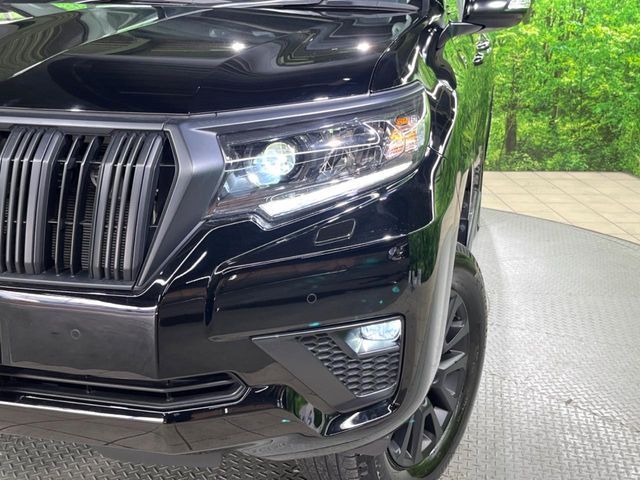 TOYOTA LANDCRUISER PRADO 2023 Image 31