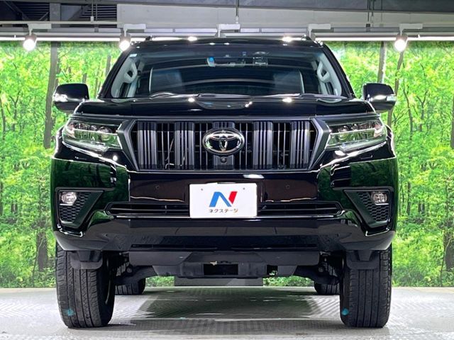 TOYOTA LANDCRUISER PRADO 2023 Image 31