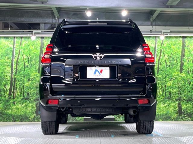 TOYOTA LANDCRUISER PRADO 2023 Image 31