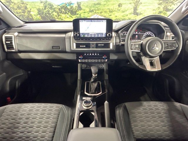 MITSUBISHI TRITON 2024 Image 31