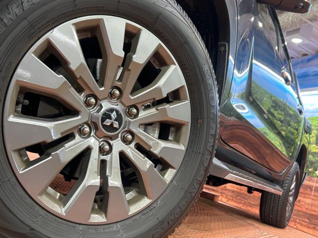 MITSUBISHI TRITON 2024 Image 31