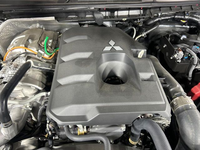 MITSUBISHI TRITON 2024 Image 31