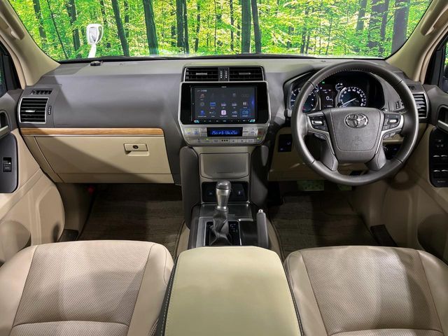 TOYOTA LANDCRUISER PRADO 2023 Image 31