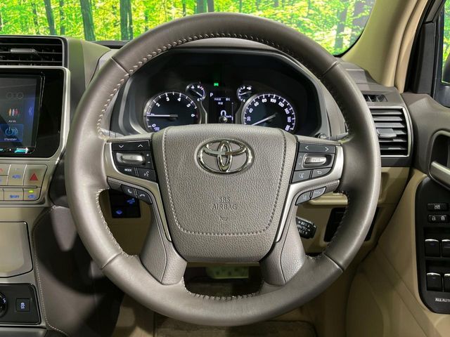 TOYOTA LANDCRUISER PRADO 2023 Image 31