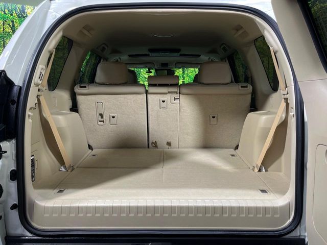 TOYOTA LANDCRUISER PRADO 2023 Image 31