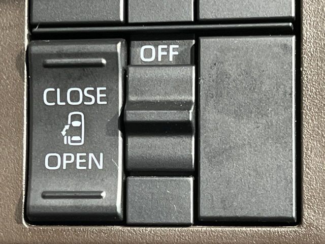 TOYOTA ROOMY 4WD 2021 Image 31