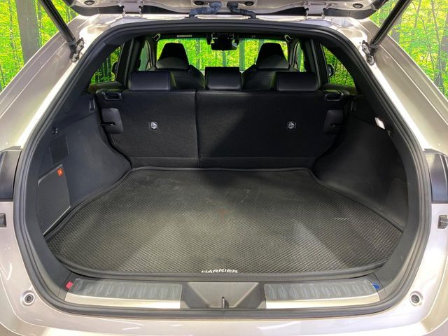 TOYOTA HARRIER HYBRID 2023 Image 31