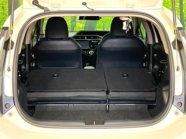 TOYOTA AQUA 2015 Image 31