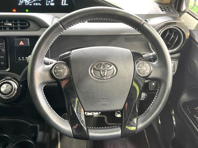 TOYOTA AQUA 2015 Image 31