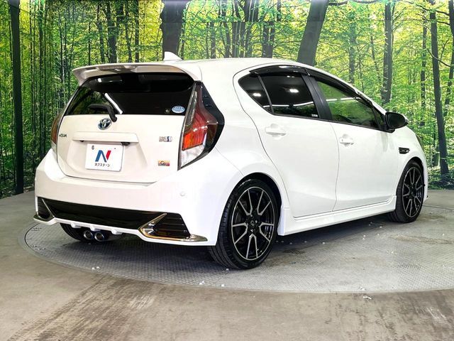 TOYOTA AQUA 2015 Image 31