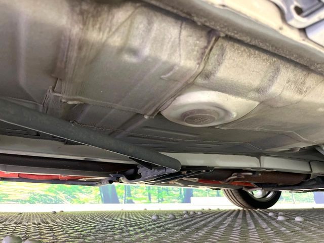 TOYOTA AQUA 2015 Image 31