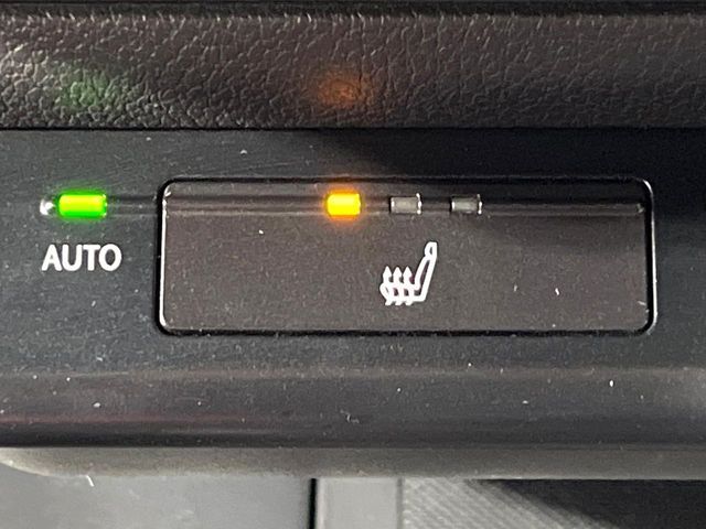 TOYOTA LEXUS UX200 2019 Image 31