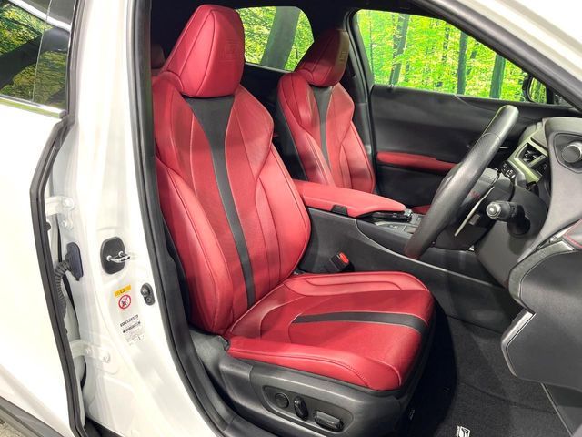 TOYOTA LEXUS UX200 2019 Image 31