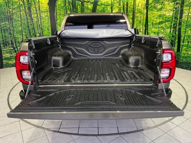 TOYOTA HILUX 4WD 2021 Image 31
