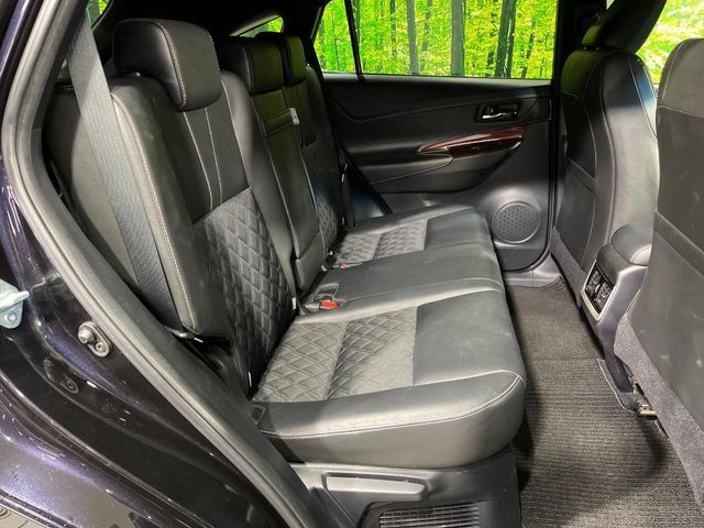 TOYOTA HARRIER HYBRID 2015 Image 31