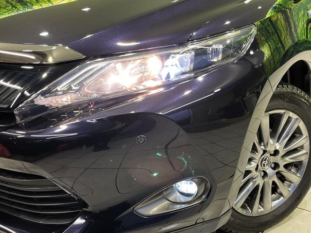 TOYOTA HARRIER HYBRID 2015 Image 31