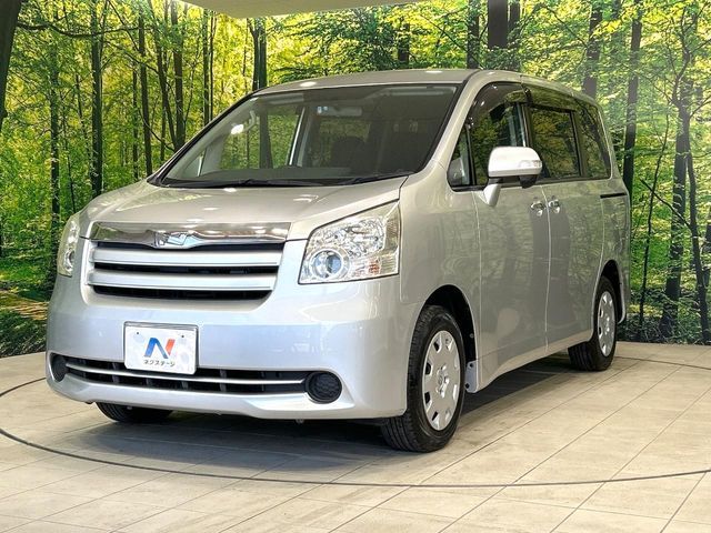 TOYOTA NOAH 2009 Image 31
