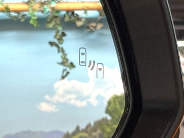 TOYOTA VOXY HYBRID 2026 Image 31