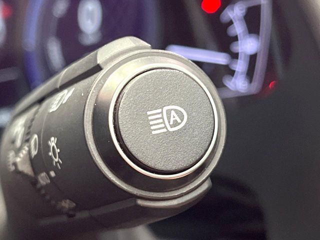 TOYOTA LEXUS UX250H 2020 Image 31