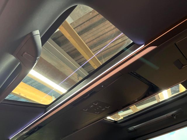 TOYOTA VELLFIRE  HYBRID 2023 Image 31