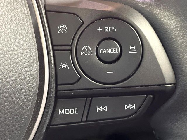 TOYOTA COROLLA CROSS HYBRID 2024 Image 31