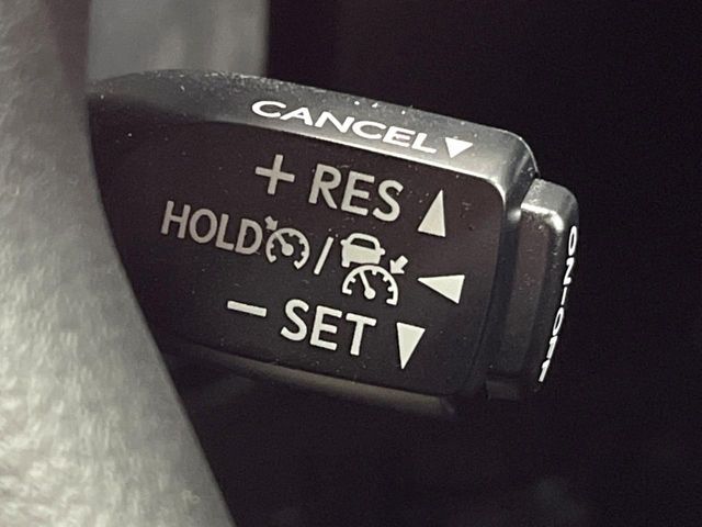 TOYOTA LANDCRUISER PRADO 2023 Image 31