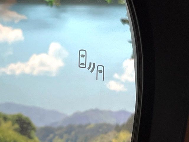 TOYOTA LANDCRUISER PRADO 2023 Image 31