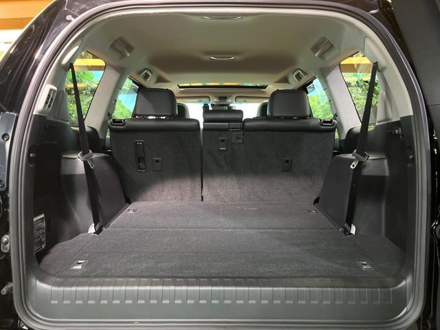 TOYOTA LANDCRUISER PRADO 2023 Image 31