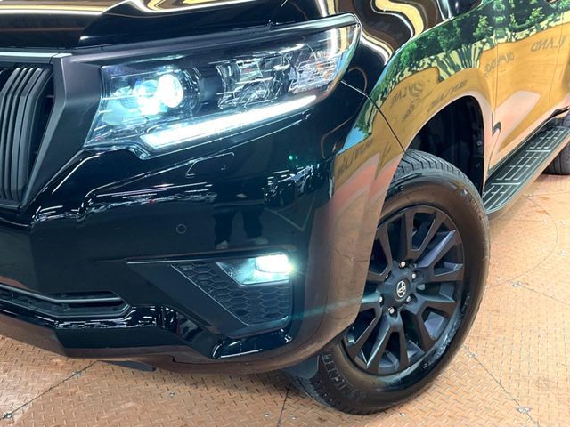 TOYOTA LANDCRUISER PRADO 2023 Image 31