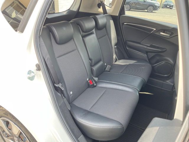 HONDA FIT HYBRID 2019 Image 31