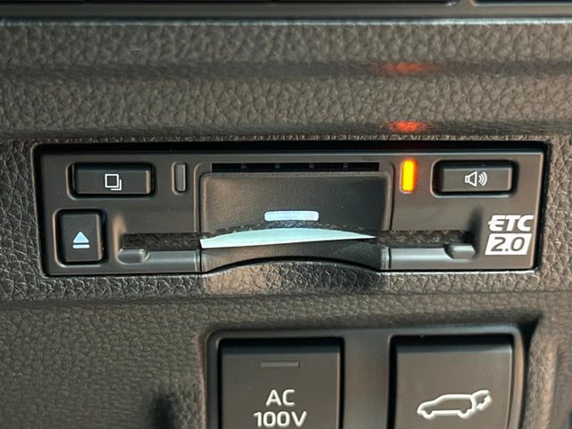 TOYOTA COROLLA CROSS HYBRID 2026 Image 31