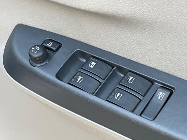 DAIHATSU MIRA E:S 2013 Image 31