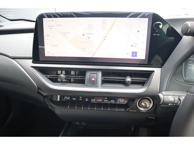 TOYOTA LEXUS UX250H AWD 2023 Image 31