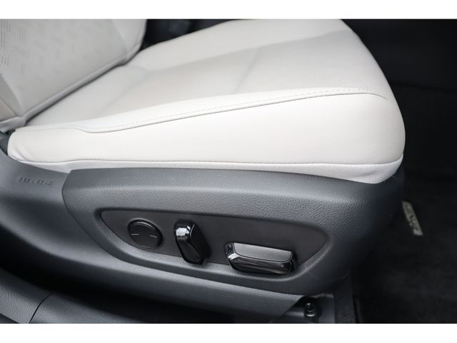TOYOTA LEXUS UX250H AWD 2023 Image 31