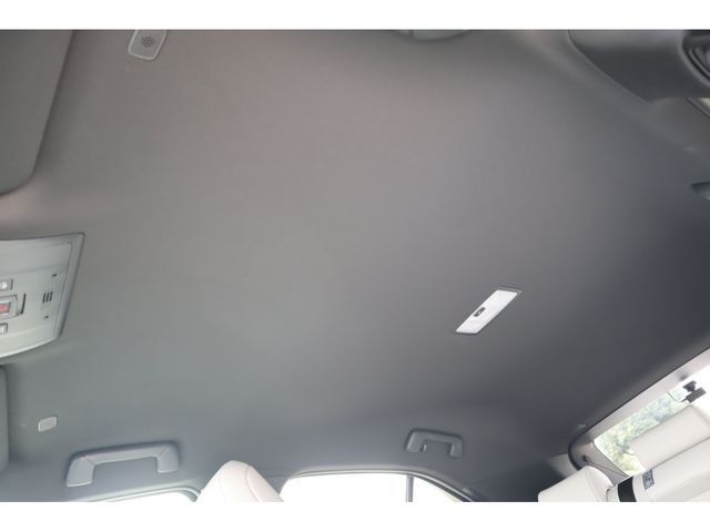 TOYOTA LEXUS UX250H AWD 2023 Image 31