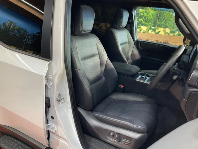 TOYOTA LANDCRUISER 250 2025 Image 31