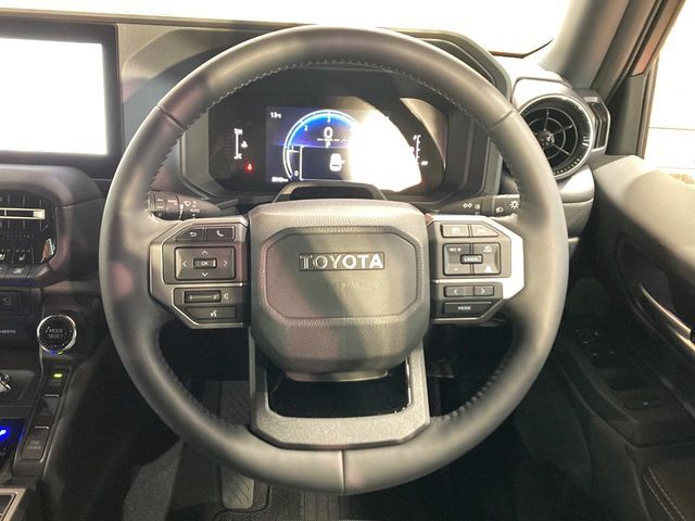 TOYOTA LANDCRUISER 250 2025 Image 31