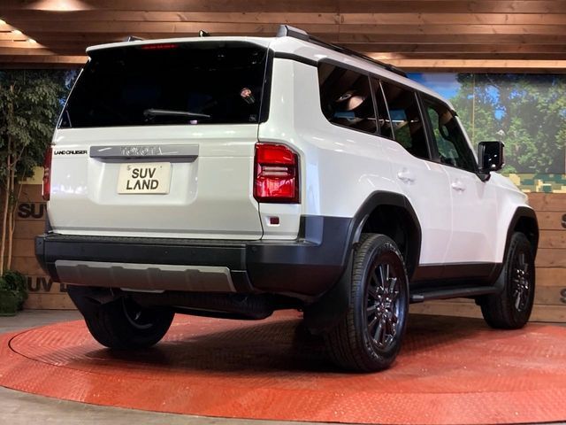 TOYOTA LANDCRUISER 250 2025 Image 31