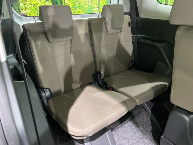 TOYOTA SIENTA HYBRID 2025 Image 31