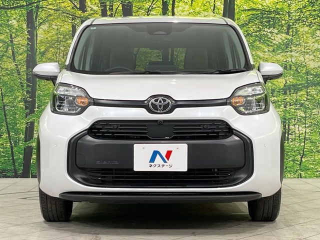 TOYOTA SIENTA HYBRID 2025 Image 31