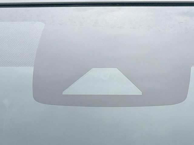 TOYOTA PRIUS 4WD 2016 Image 31